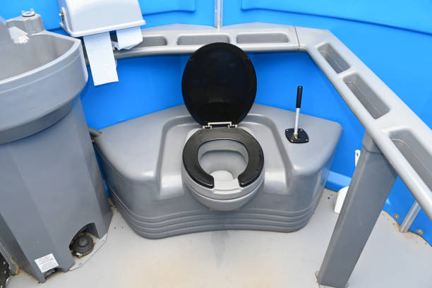 Best Portable restroom trailer rental  in Haubstadt, IN